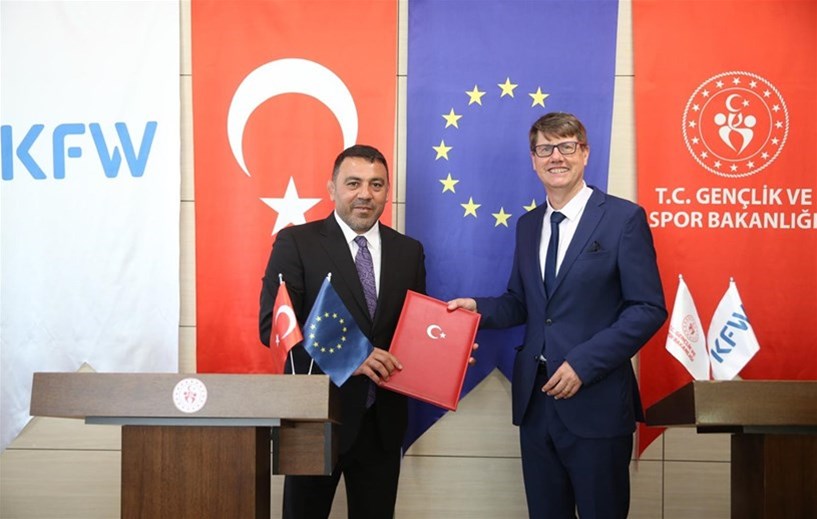 GENÇLİK VE SPOR ALTYAPISINDA YENİ DÖNEM: AB DESTEKLİ YENİ TESİSLER YAPILACAK