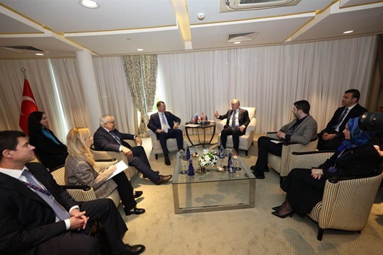 BAKAN BAK’TAN ANTALYA’DA YOĞUN SPOR DİPLOMASİSİ